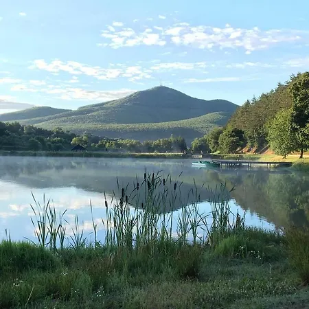 Smaragdvolgy Pihenopark Holiday park *